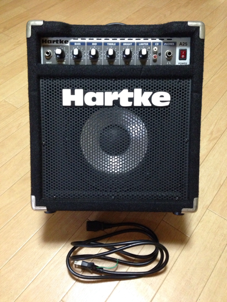 ベース用コンボアンプ HartkeA25 ◇ベース用コンボアンプHartkeA25