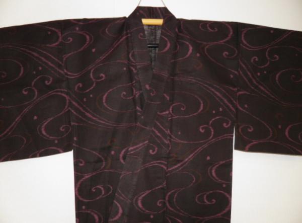 壱2095 遠州木綿 男着物浴衣 裄68丈147К防染黒地に紫の水巻新品