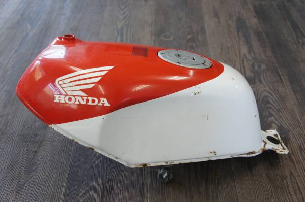 【ホンダ NSR50】純正タンク 赤/白 フューエルコック付