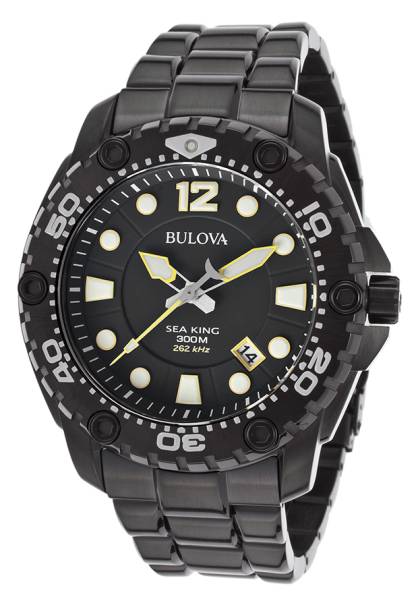 SEA KING 300M ダイバー 86，400 スイープ運針 UHF高精度 BULOVA です。
