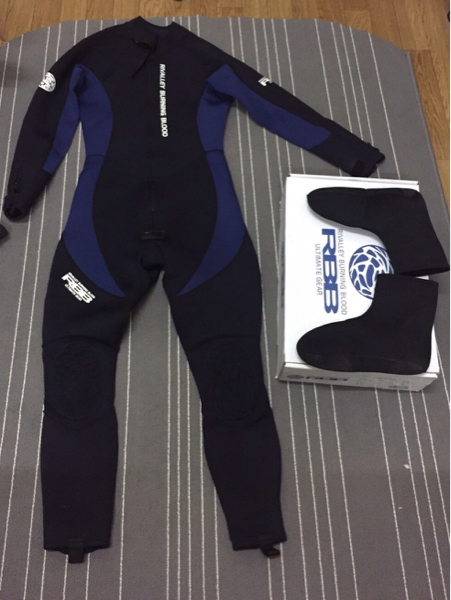 RBB(リバレイ)ウエットスーツ(M) BLK/ネイビー 8570 ヒラスズキ