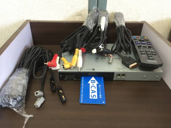 □Panasonic 7型 HDDカーナビ CN-HDS710TD フルセグ[0307RK]PM!