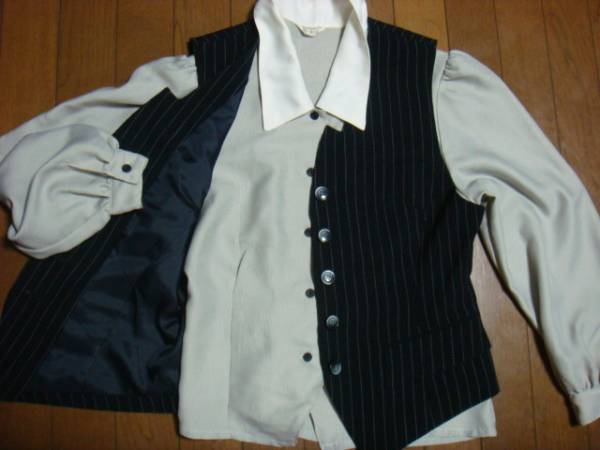 ＯＬ制服　事務服１１号　　used