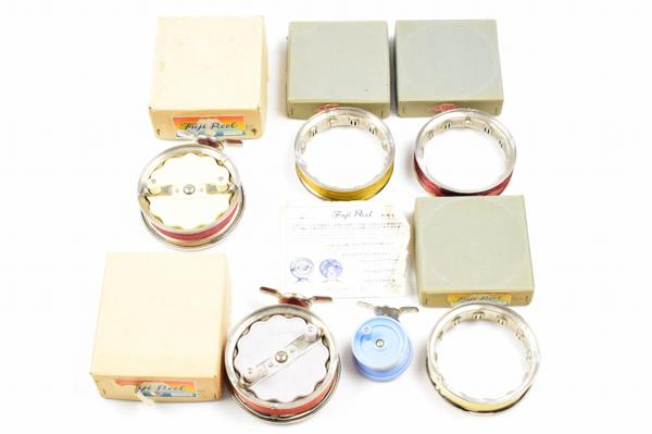 超激レア品★☆ 富士リール4寸 撚戻 Wストップ 糸巻枠 4寸 ★☆