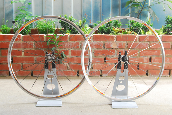 【美品！1円スタート】MAVIC AKSIUM KSYRIUM ELITE 美品 11s対応