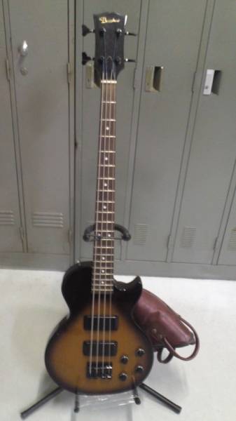 ジャンク★BACCHUS レスポールシェイプ ベース★2ハム バッカス