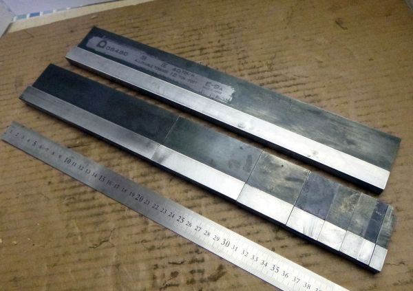 KN024 プレス ブレーキ ベンダー セット 金型　中古