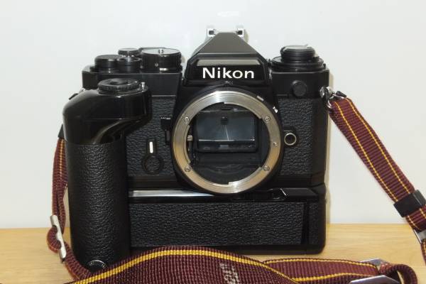 ★大人気★Nikon ニコン FE ボディ + MD-12 #6662 1011088 Nikon FE MD-12 ニコンFEボディ+モータードライブMD12 完動品 美品Nikon