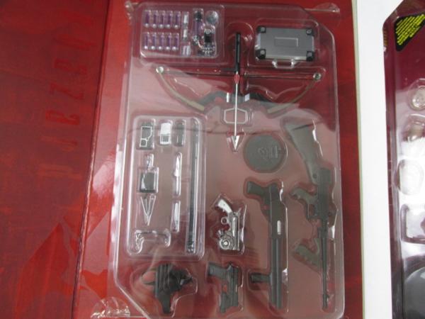 ●0.11　バイオハザード4 エイダ・ウォン 1/6 フィギュア