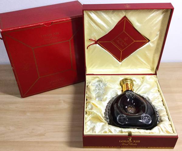 4263■未開栓 レミーマルタン ルイ13世 バカラボトル替栓付 古酒