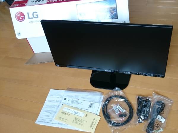 LG 25UM57-P ウルトラワイドモニター あらゆるシーンで快適な環境を
