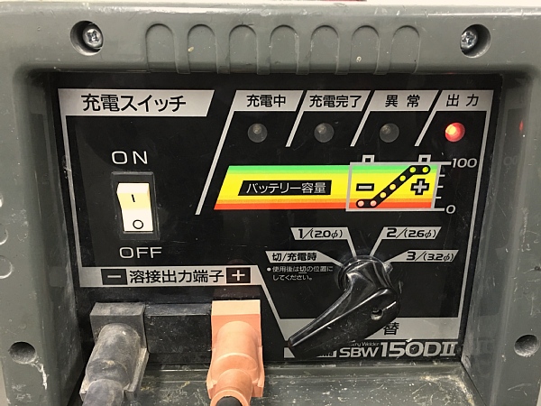 ○○新ダイワ バッテリー溶接機 ウェルダー SBW150D2 ジャンク