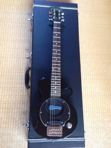 セール，送料無料】 Pignose ピグノーズ ミニ（トラベル）ギター