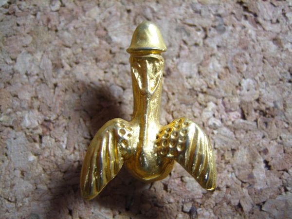 ピンバッジ　ペニス ゴールドウイング　羽　男性器 ロケット 金