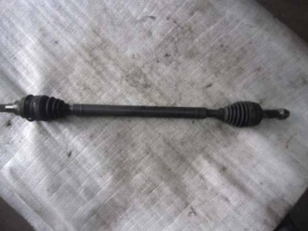 ムーヴ L152　右フロントドライブシャフト　ヤマト105302