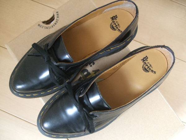 ■Dr.Martens、ドクターマーチン/サイズ４、23センチ