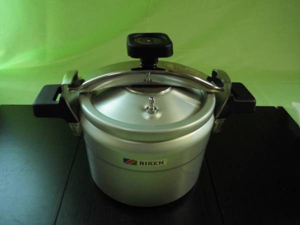 RIKEN/理研 圧力鍋 RS2-60 6L 未使用 未使用品理研 【公式通販】