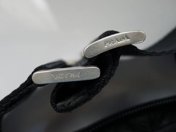 プラダナイロンポシェットショルダー黒美品