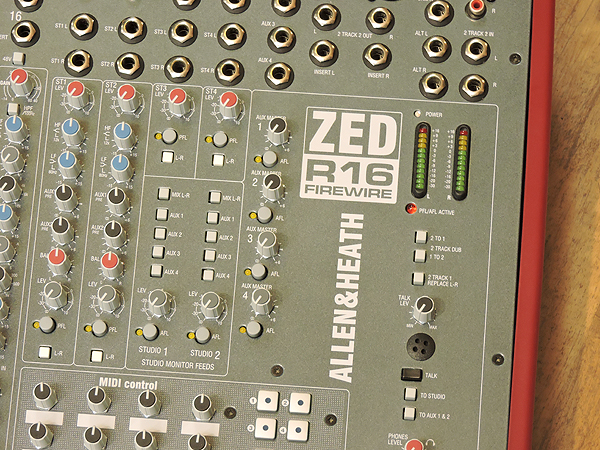 ☆ALLEN & HEATH/アレン＆ヒース ZED-R16 16chミキサー FireWire