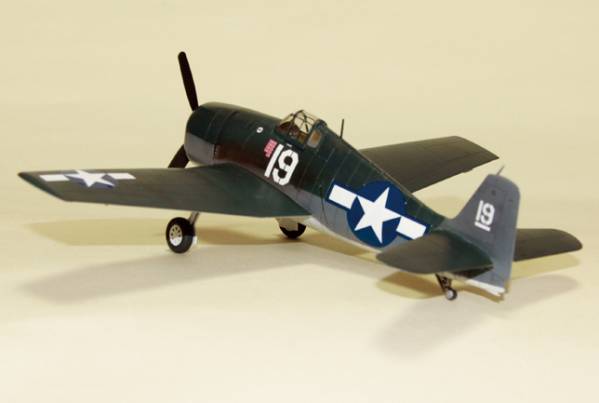 エデュアルド　1/72 　ヘルキャット_2