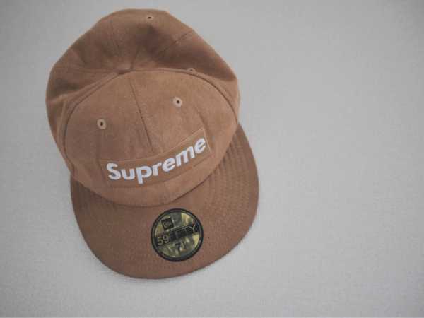 超割引セール supremeシュプリームキャップベージュボックスロゴ7 1/4