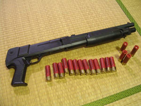 TOKYO MARUI 東京マルイ M3 SUPER 90 ショットガン 中古 トイガン