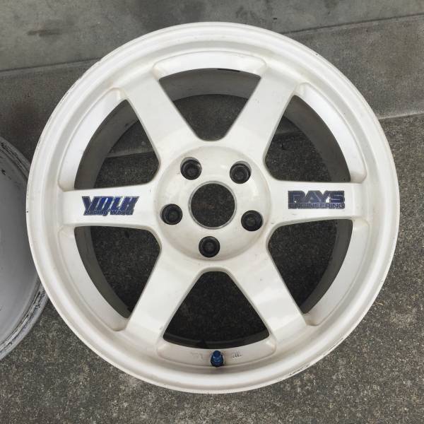RAYS TE37 8.5J 17インチ 114.3 ＋50 白2本 ステッカー付き