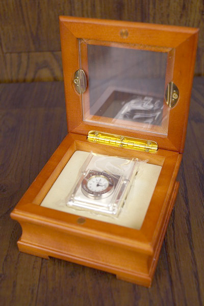 未使用 ZIPPO タイムライト ライター USTRADITIONAL 白 1998年製