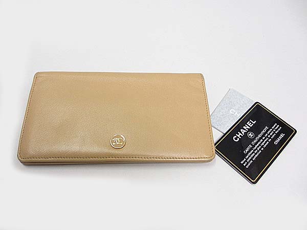 シャネル CHANEL ベージュ 長財布 レザー ⁄ ココマーク キャビアスキン 