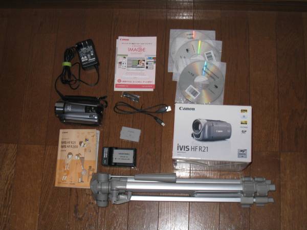 Canon キャノン ivis HF R21 （三脚＆バッテリーおまけ） ビデオカメラ