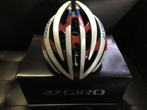 新品GIRO AEON 軽量自転車 ジロイーオン ヘルメット Mサイズ-L