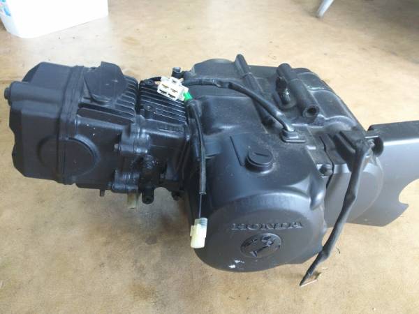 スーパーカブ50 エンジン AA01 FIモデル