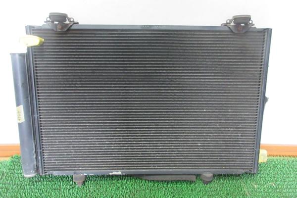 243F サクシード NCP58G 純正 コンデンサー