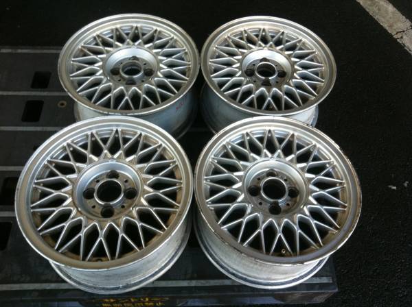 VW純正 15インチ鍛造アルミホイール 4本セット ガリ傷あり 6J 4H PCD100