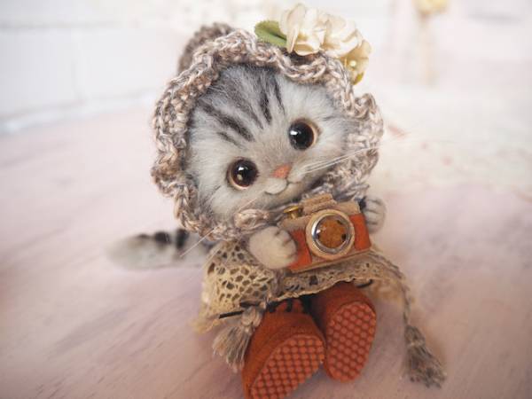 ☆creamy☆ハンドメイド 小さなアメショ猫ちゃん 羊毛フェルト 【公式