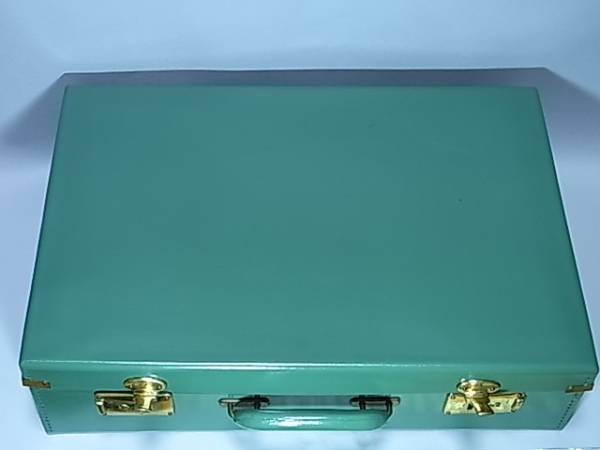 100%新品，定番 ○ 三味線 中棹 正寸 紫檀 丸打胴 皮破れ ハードケース付