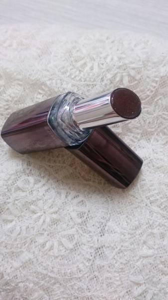 メイベリン ウォーターシャイニー リップ 120 チョコレートラブ 口紅 売買されたオークション情報 Yahooの商品情報をアーカイブ公開 オークファン Aucfan Com