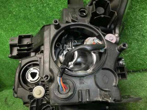 エルグランド E52 純正 右 ヘッドライト ランプ 中古 ジャンク
