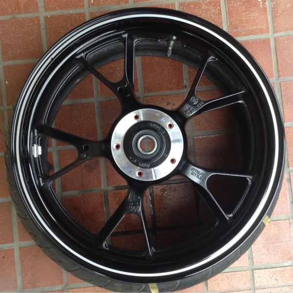 ZRX1200 DAEG ダエグ フロントホイール 純正 中古 流用 カワサキ に