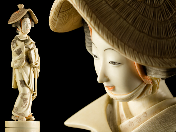 琴》春水作 本象牙芯彫 彩色日本美人像 高27cm 箱付 IK999 古美術 根付