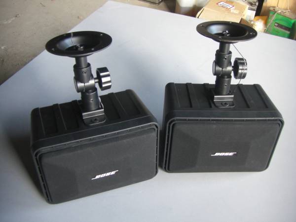 美品　　吊り下げ金具付きBOSE101MM　きれいレア４