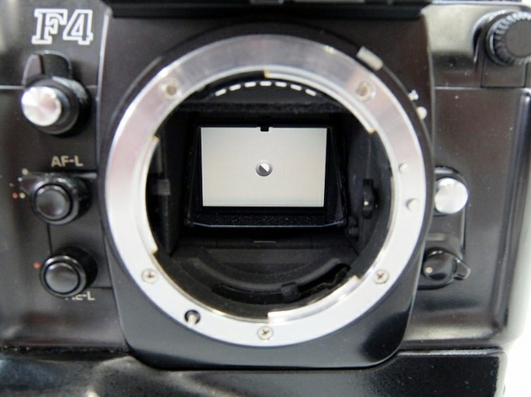 新作登場，得価 ジャンク Nikon F4 フィルム カメラ ボディ 一眼 機器