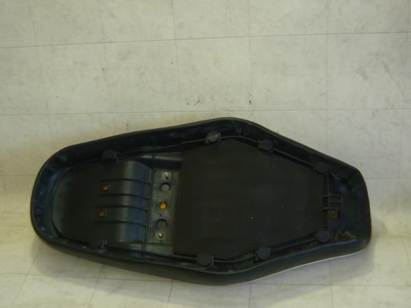 W650 W400 シート 2026年最新w400 純正の中古品 -w400 W800 2026年最新