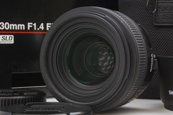 【良品 保証】SIGMA 30mm F1.4 EX DC HSM [Canon] 外箱有 即納