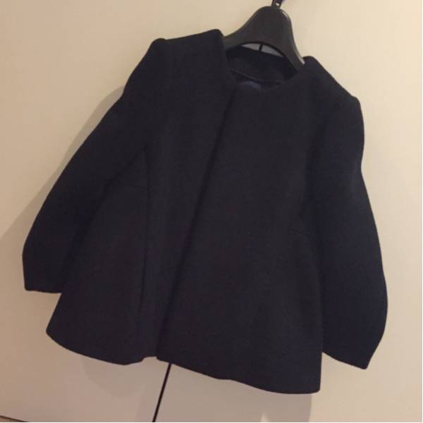 Drawer ドゥロワー バックフリルジャケット サイズ36 ブラック