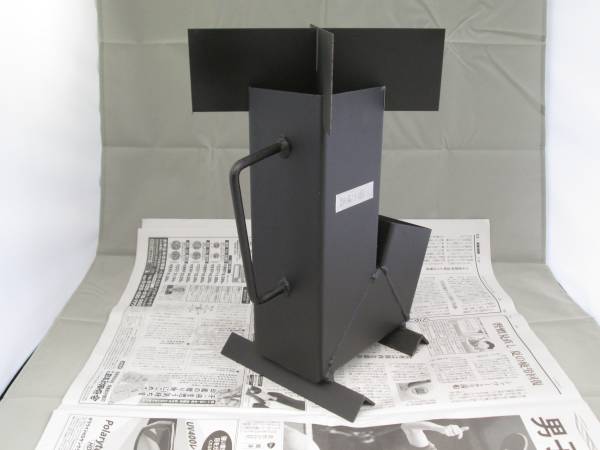 ロケットストーブ 薪きストーブ 訳有り（中古品）。 ロケット薪