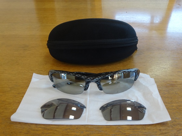 オークリー　フラックジャケット （未使用純正レンズ付）