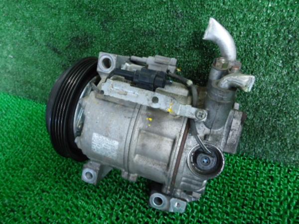 フーガ250GT Y50 純正エアコンコンプレッサー (5BH3177GM3