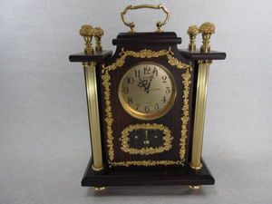 ★年代物SEIKOゴシックアンティーク置き時計★古物購入後精密メンテナンス済美品 seiko 置き時計のYahoo!オークション(旧ヤフオク!)の相場・価格を見る