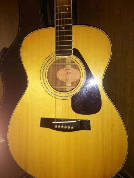 YAMAHA FG-202 アコースティックギター - ヤマハ 公式通販 FG-202